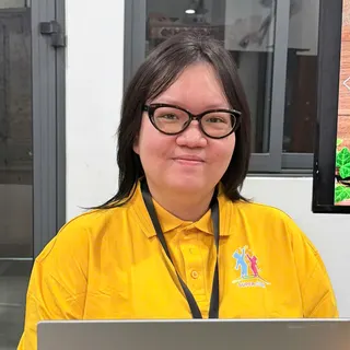 Ms. Rosie, giáo viên phụ trách lớp Cambridge tại Shining Super Star